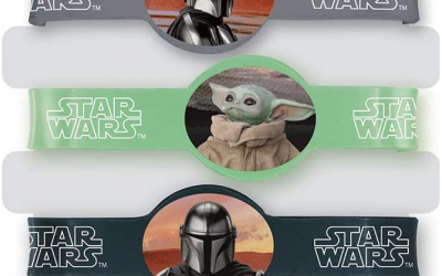 New The Mandalorian Mando and The Child Rubber Bracelets 4-Pack available!