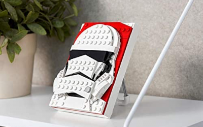 New Star Wars First Order Stormtrooper Brick Sketch Lego Set available!
