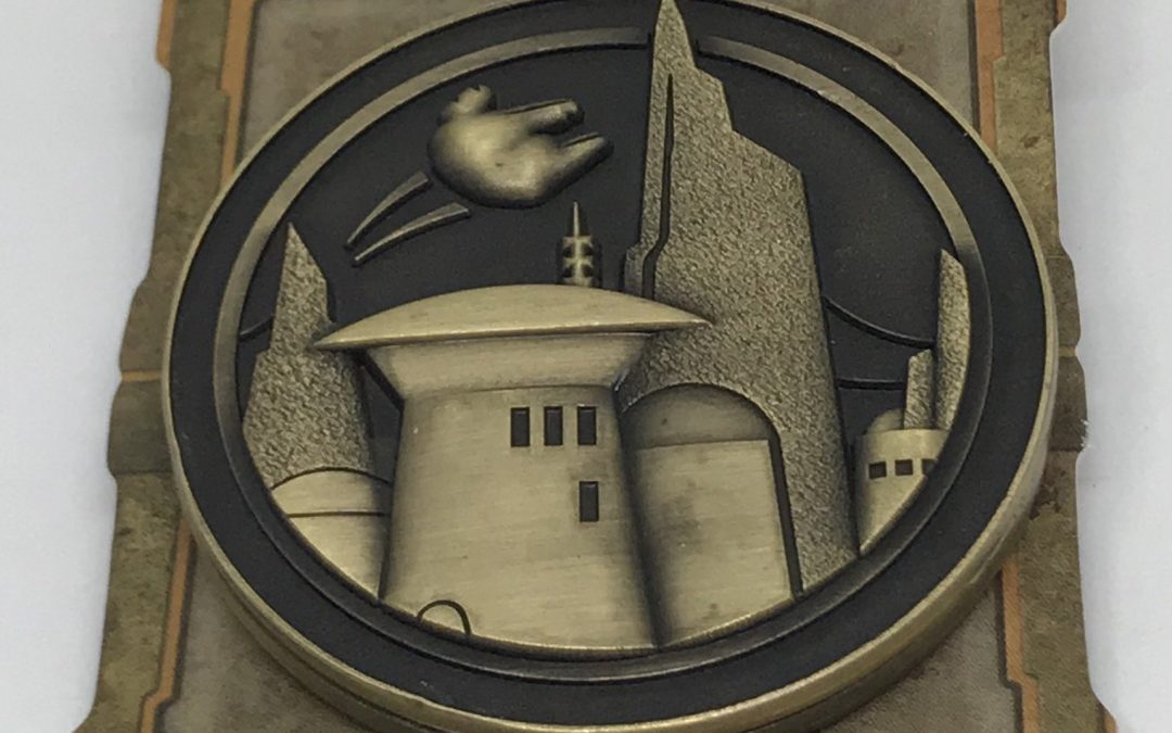 New Galaxy's Edge Oga's Cantina Hinged Chewy Pin available now!