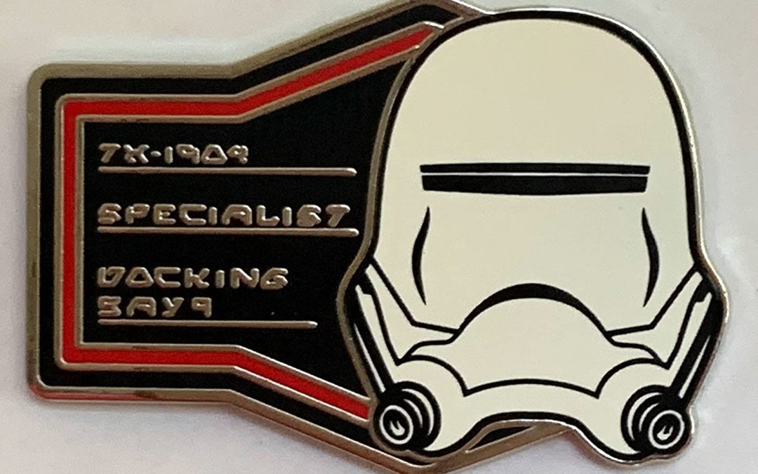 New Galaxy's Edge First Order Snowtrooper Helmet Docking Bay 9 Pin available!