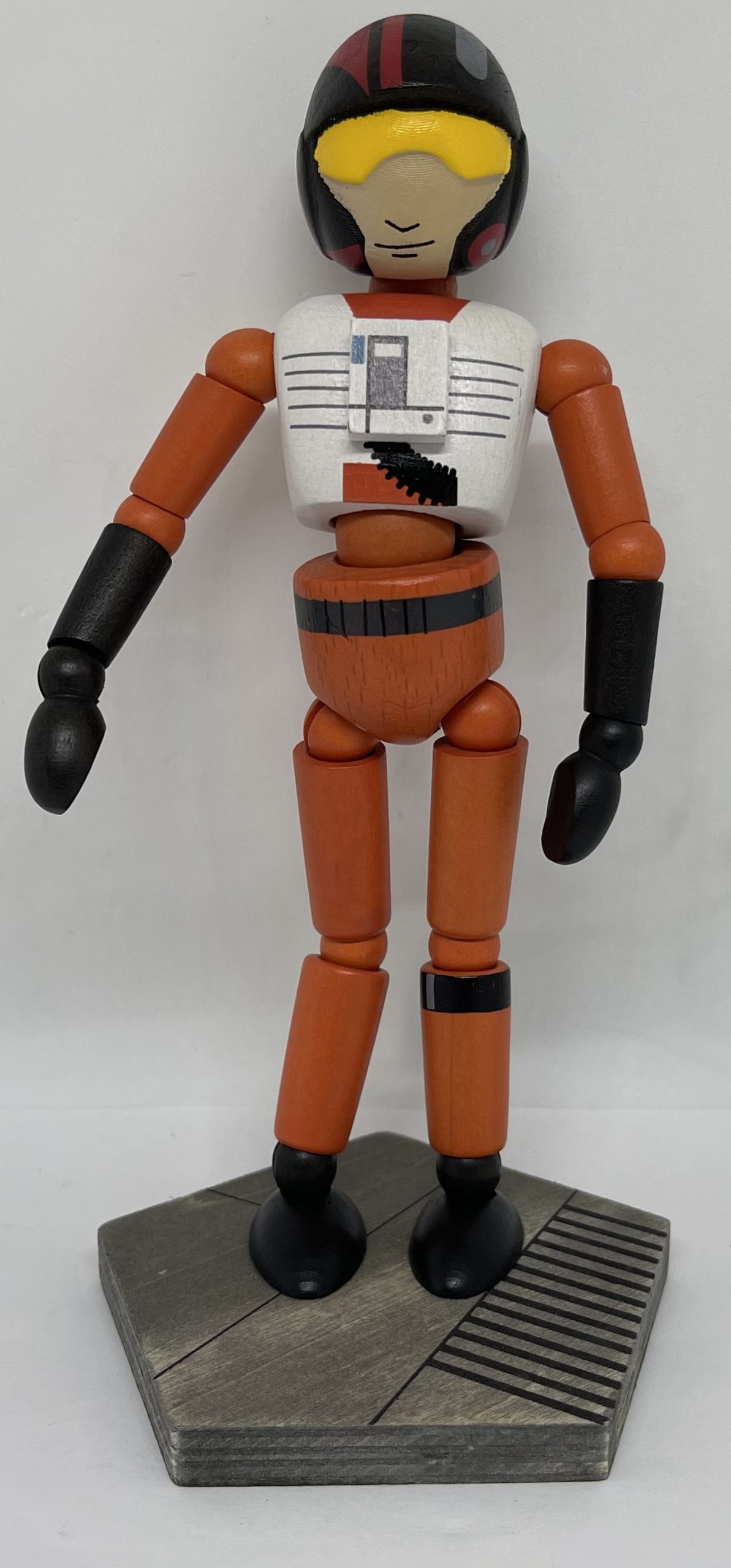 SWGE Wooden Poe Dameron Bendable Toy Figurine 1