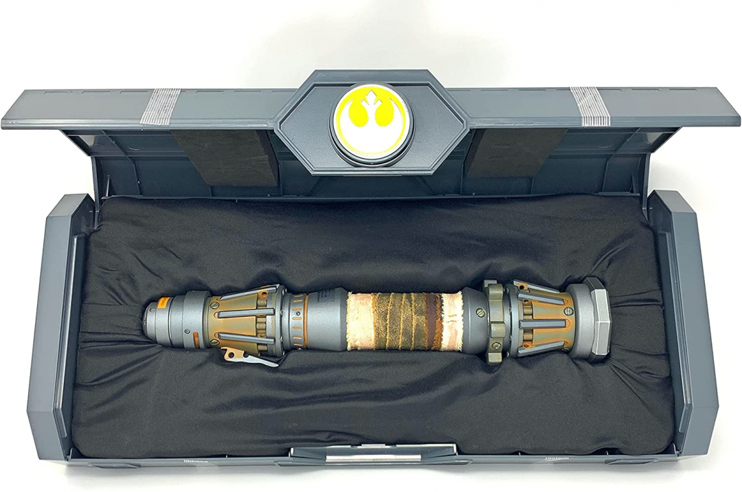 New Galaxy's Edge Rey Skywalker's Legacy Lightsaber Hilt available