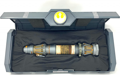 New Galaxy's Edge Rey Skywalker's Legacy Lightsaber Hilt available!