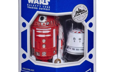 New Galaxy's Edge Trading Outpost Astromech Red & White R2 Unit Figure available!