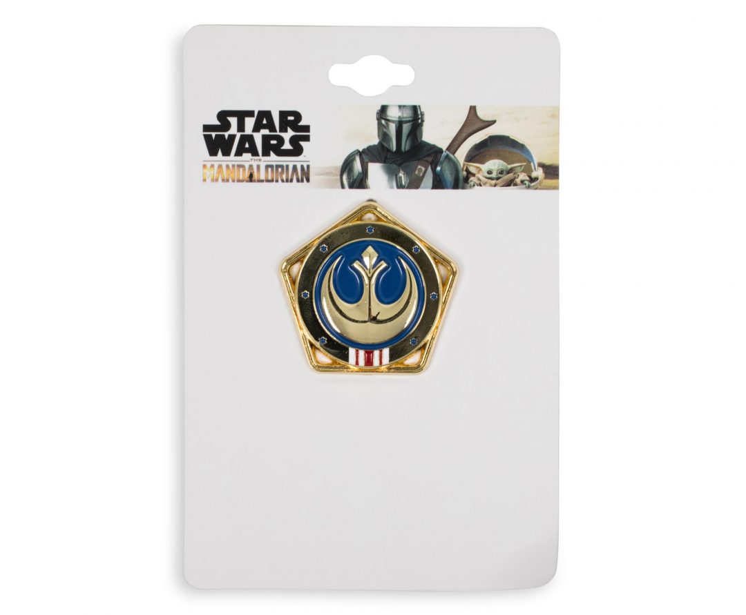 mandalorian pin disney