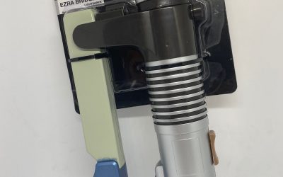 New Galaxy's Edge (Star Wars Rebels) Ezra Bridger Lightsaber toy available!