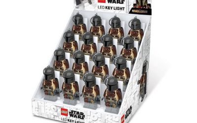 New The Mandalorian Mando (Din Djarin) Light-up Keychain Mini Figure Bundle available!
