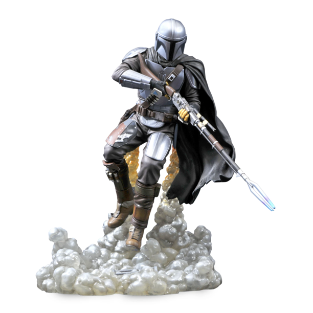 TM Mando (Din Djarin) Diamond Select PVC Figure 2