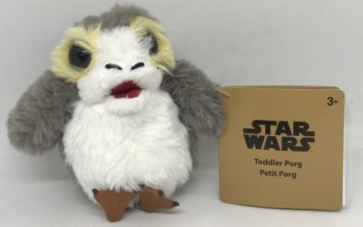 New Galaxy's Edge Toddler Porg Talking Mini Magnetic Shoulder Plush Toy available!