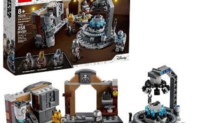 New The Mandalorian The Armorer's Mandalorian Forge Lego Set available!