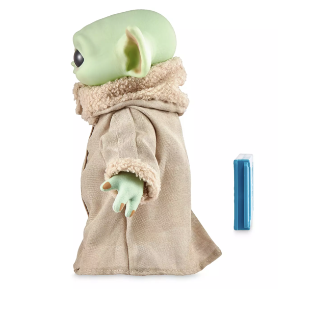 TM The Child (Grogu) with Learning Tablet Figure Toy 3