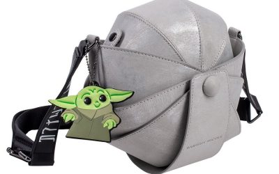 New The Mandalorian The Child (Grogu) Pod Danielle Nicole Crossbody Bag available!