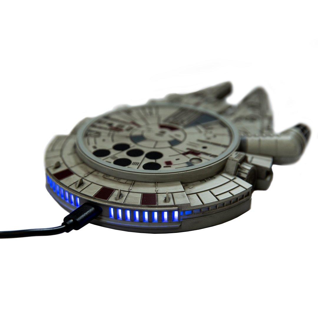 SW Millennium Falcon Wireless Charger with AC Adapter 1