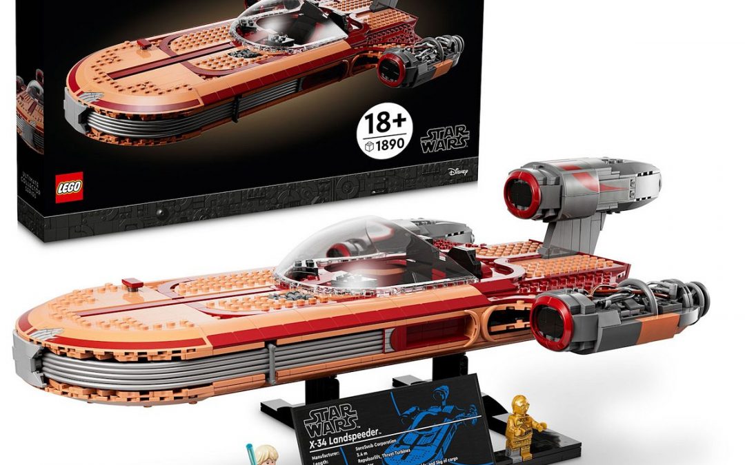 New A New Hope Luke Skywalker's Landspeeder Lego Set available now!