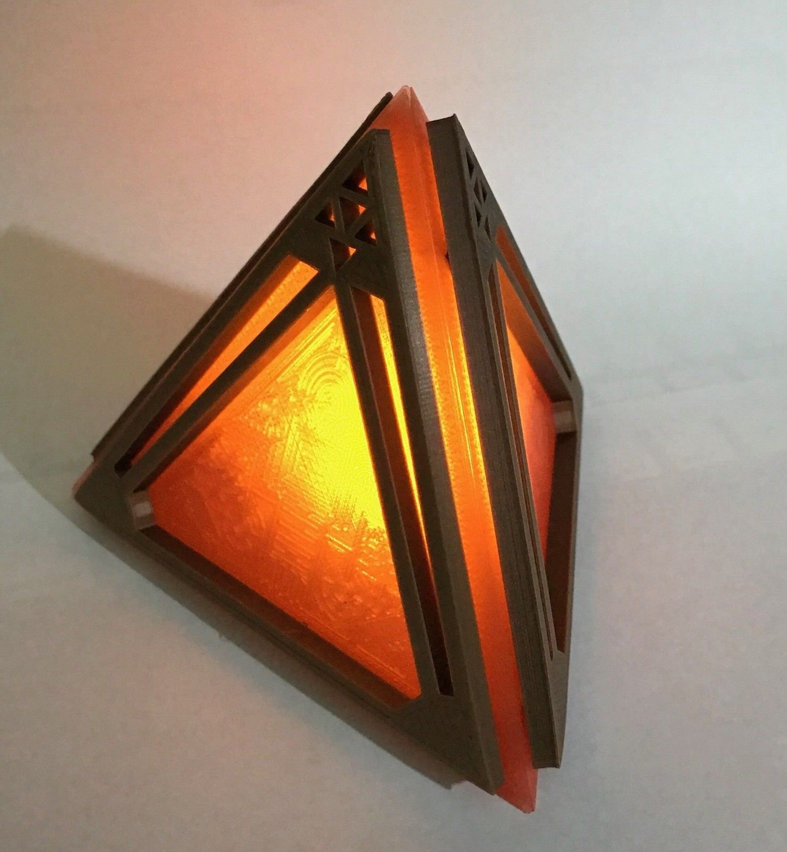 SWR Sith Holocron 3D Printed Replica Light 1