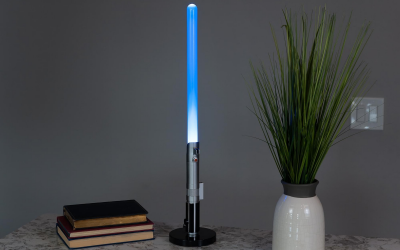 New Star Wars Luke Skywalker Lightsaber 23" LED Lamp available now!