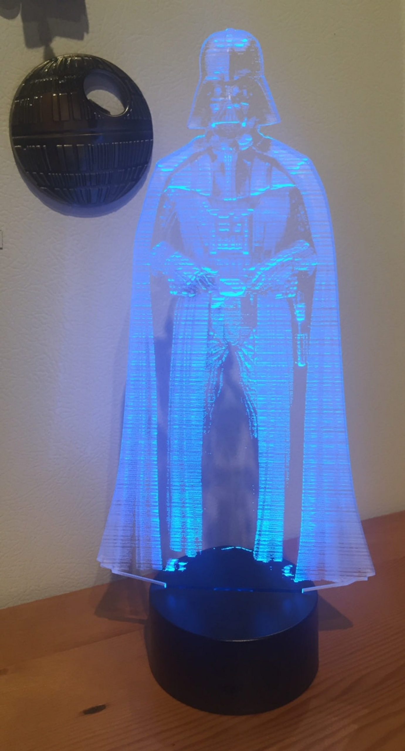 SW Darth Vader Hologram Edge Lit Acrylic LED Night Light 3