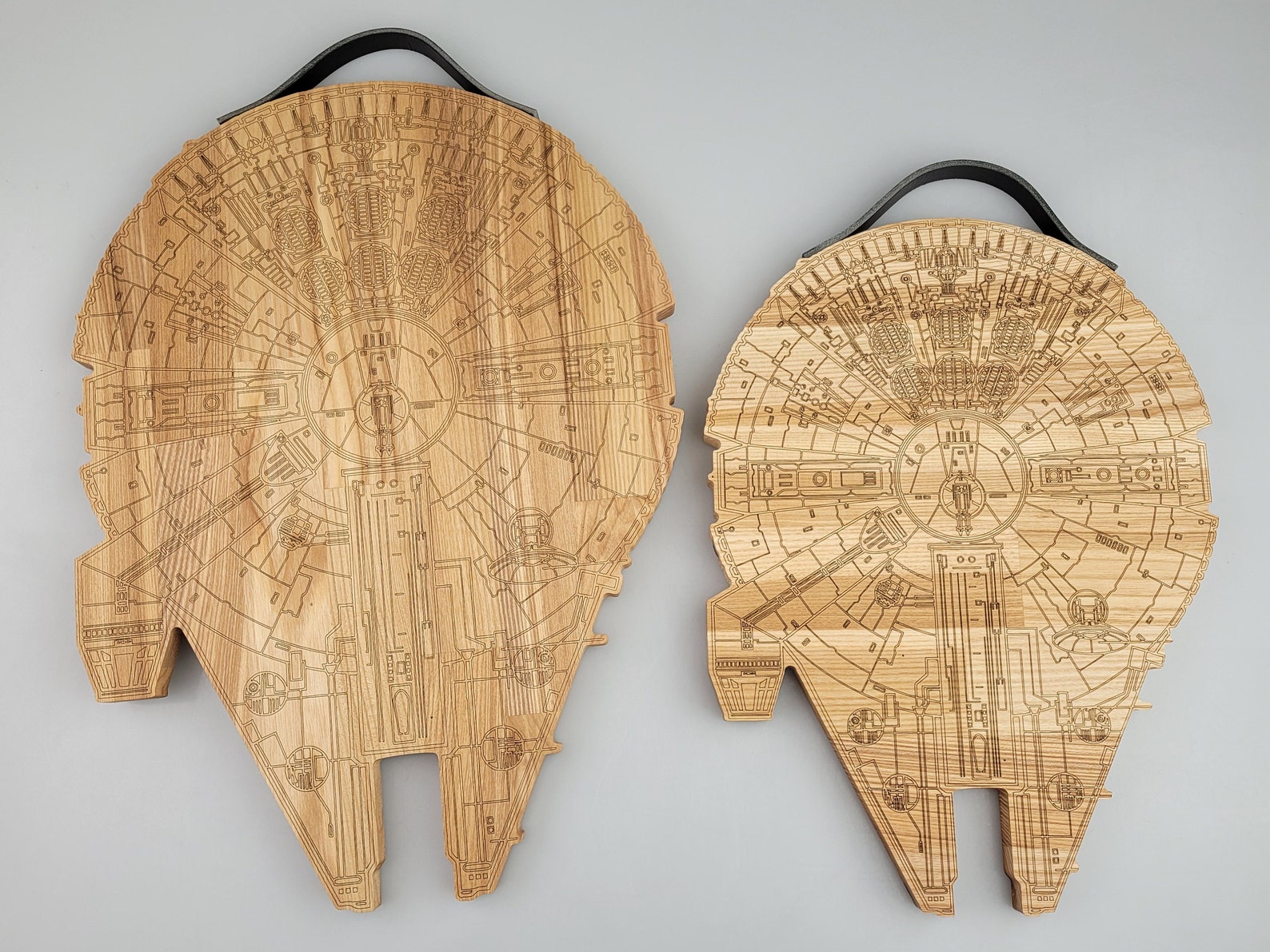 SW Millennium Falcon Wooden Cutting Board 4