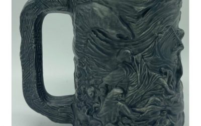 New Star Wars Galaxy's Edge Dok Jedi Battle Scene Sculpture Coffee Mug available!