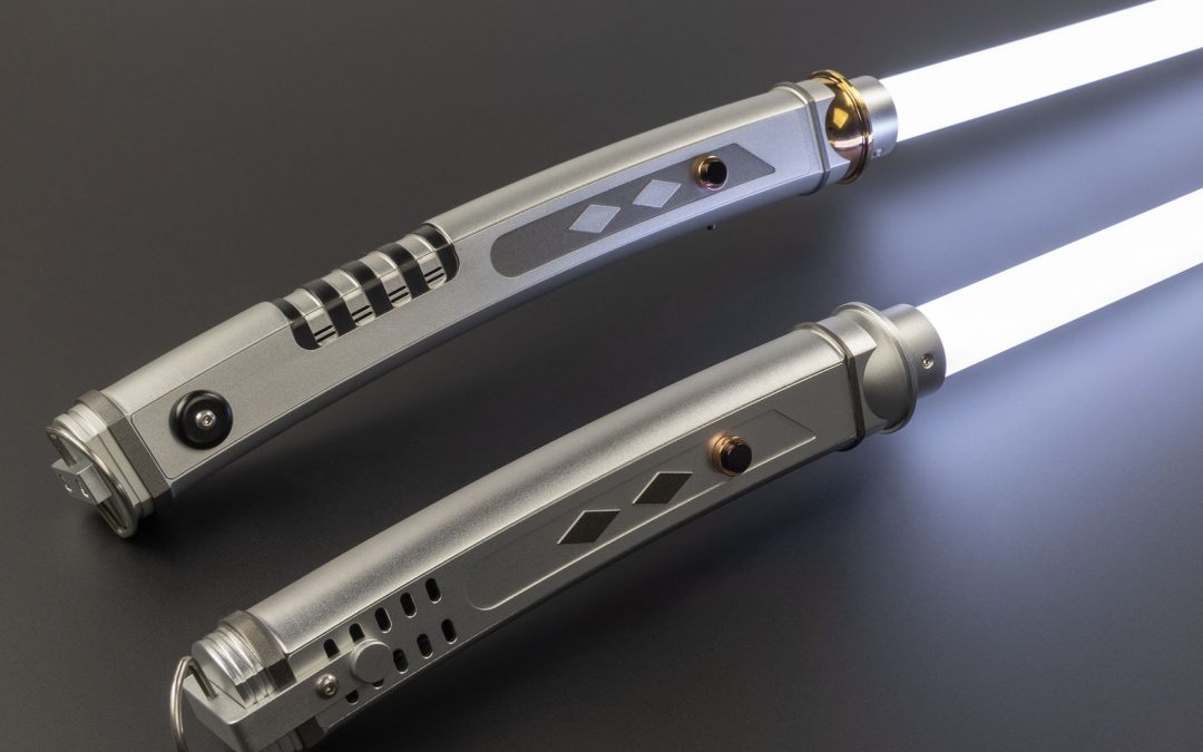 New Star Wars LGT Fulcrum (Ahsoka Tano) White Lightsaber Set available now!