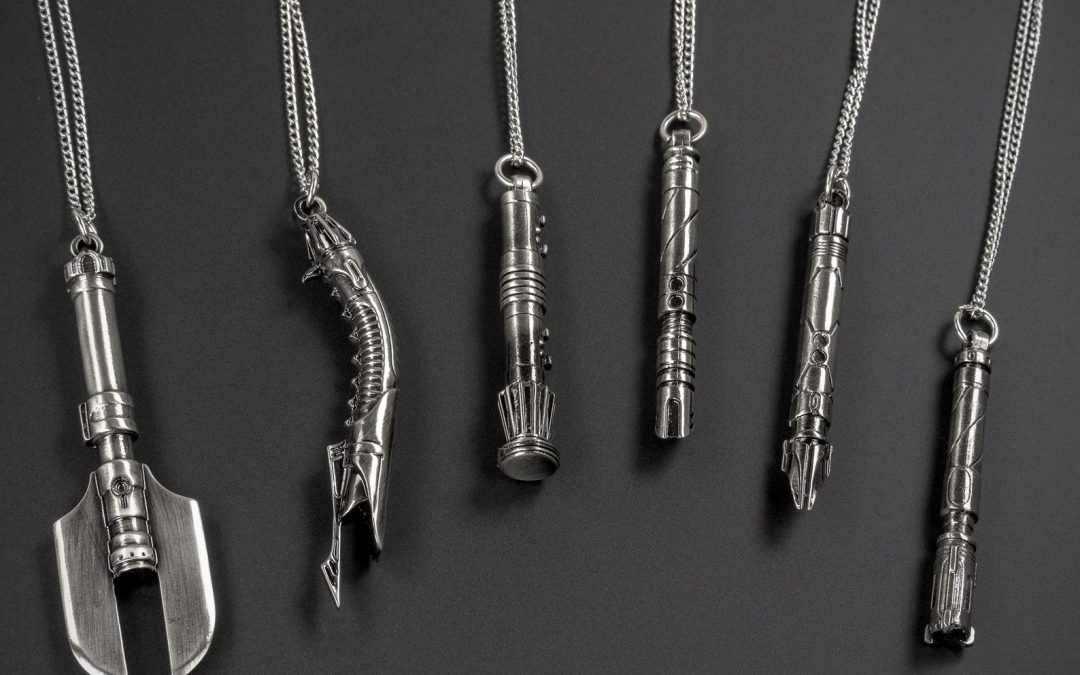 New Star Wars SaberForge Saber Necklace Set available now!