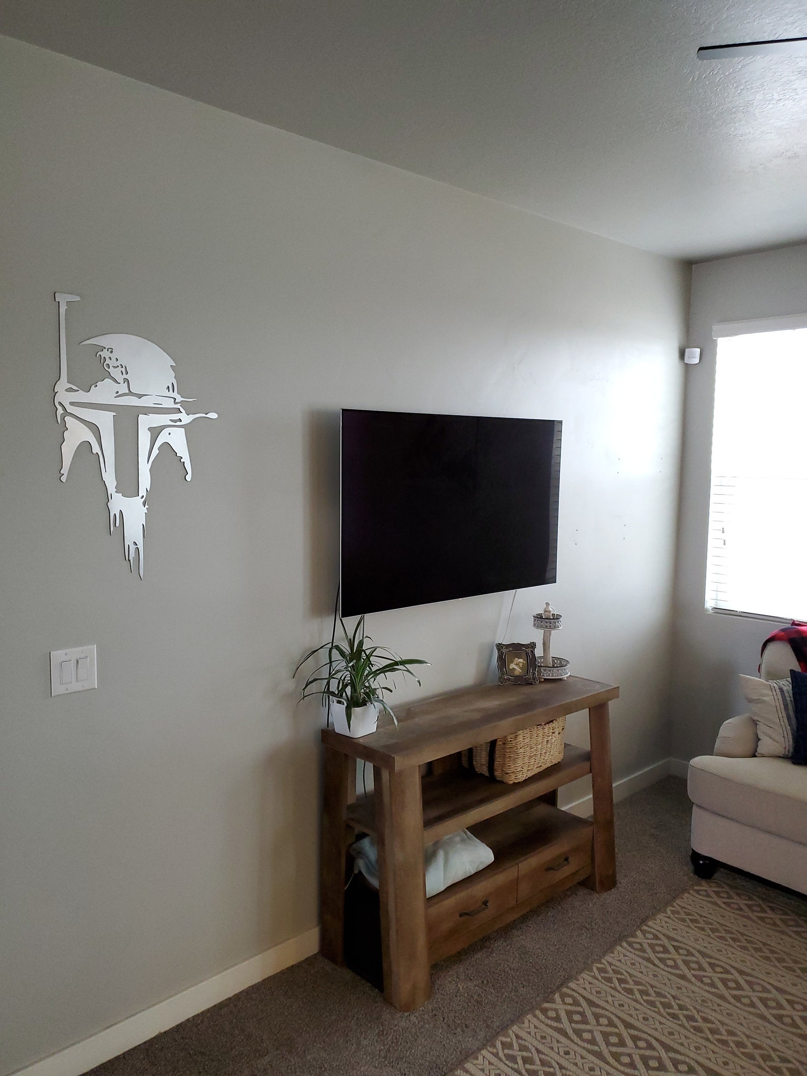 SW Mandalorian Helmet Wall Art 2