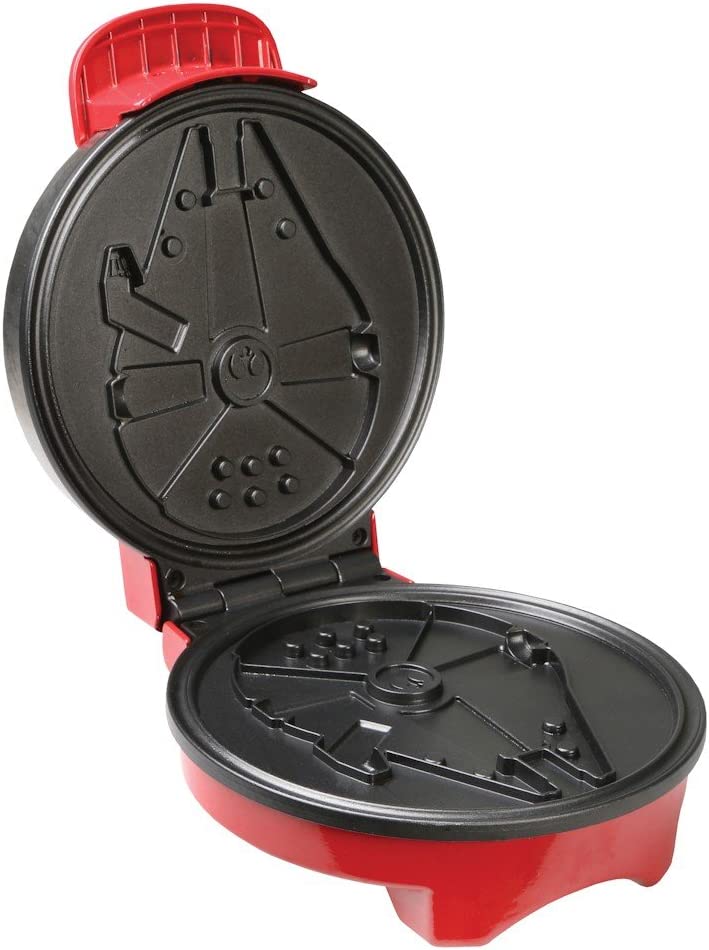 SW Millenium Falcon Waffle Maker 2