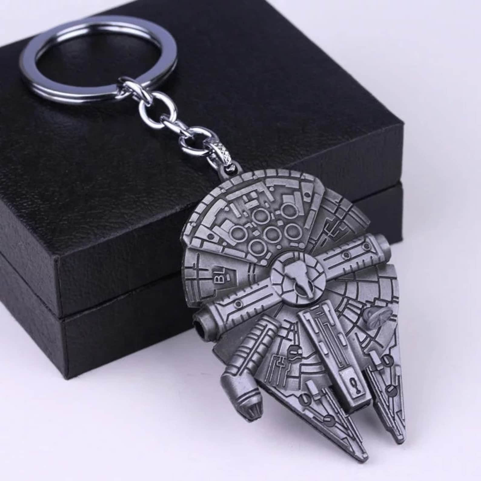 SW Spaceship Metal Keyrings Set 2