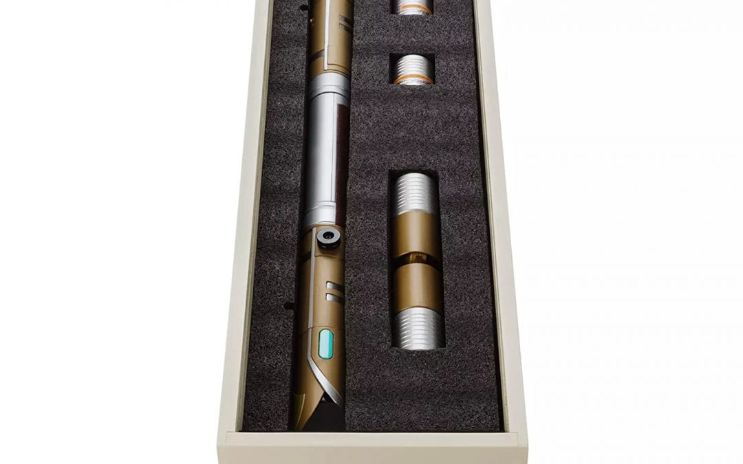 New Star Wars Galaxy's Edge Jedi Temple Guard Lightsaber Hilt Set available now!