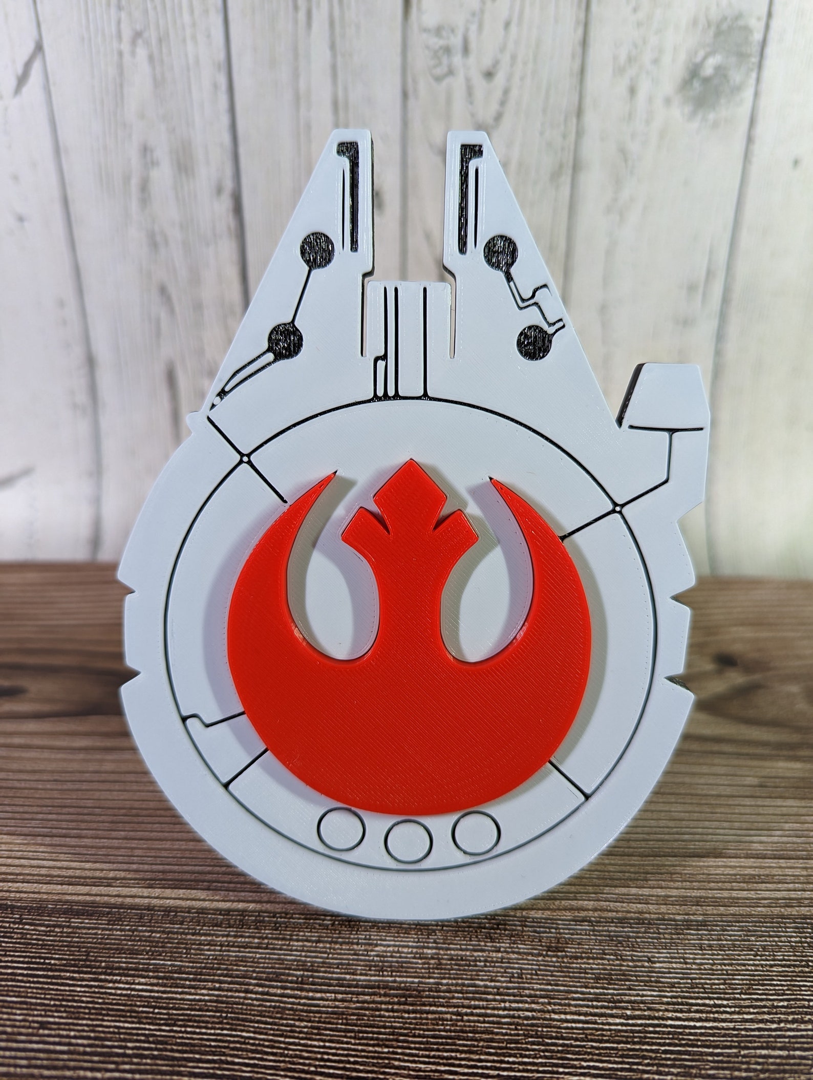 SW Millennium Falcon Trailer Hitch Cover 3