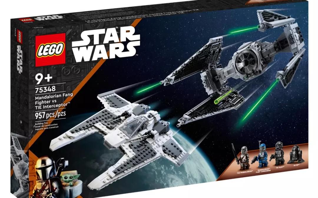 New The Mandalorian Fang Fighter vs. TIE Interceptor Lego Set available now!