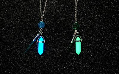 New Star Wars Glow in the Dark Kyber Crystal Necklace available now!