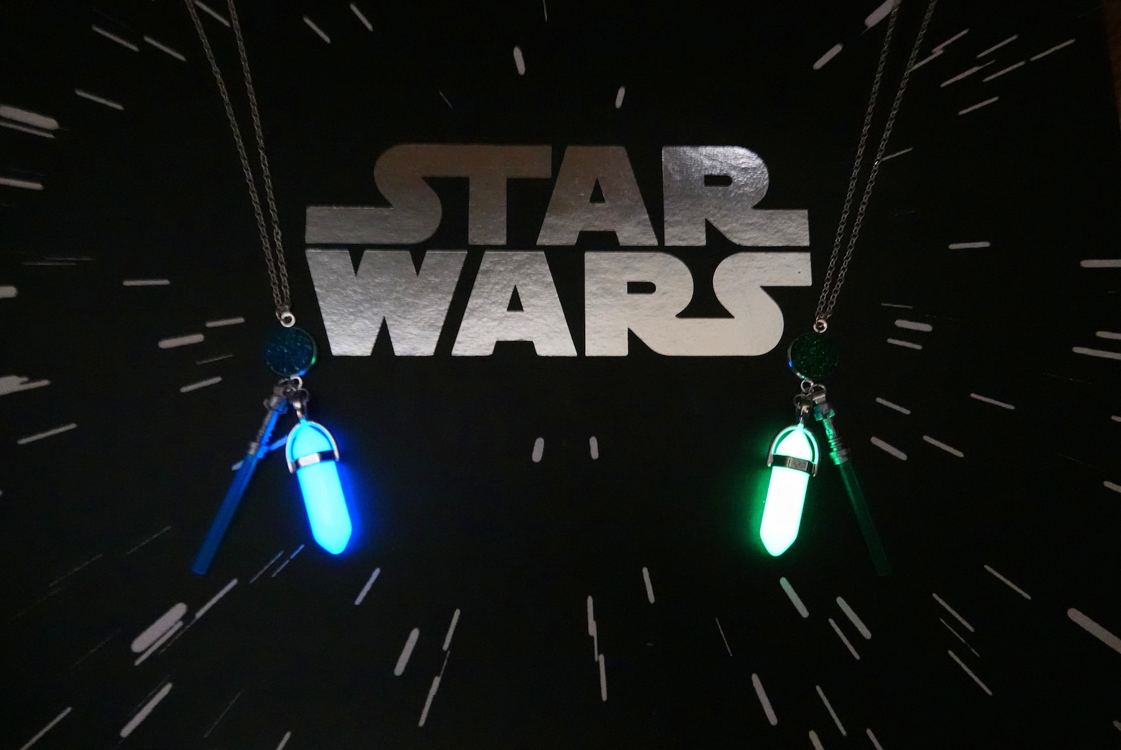 SW Glow in the Dark Kyber Crystal Necklace 2