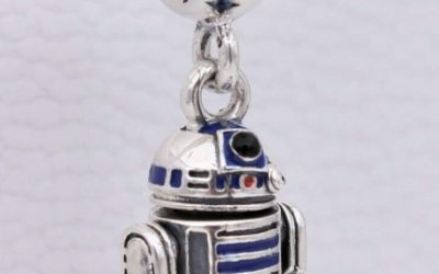 New Star Wars R2-D2 Robot Dangle Bracelet Charm available now!