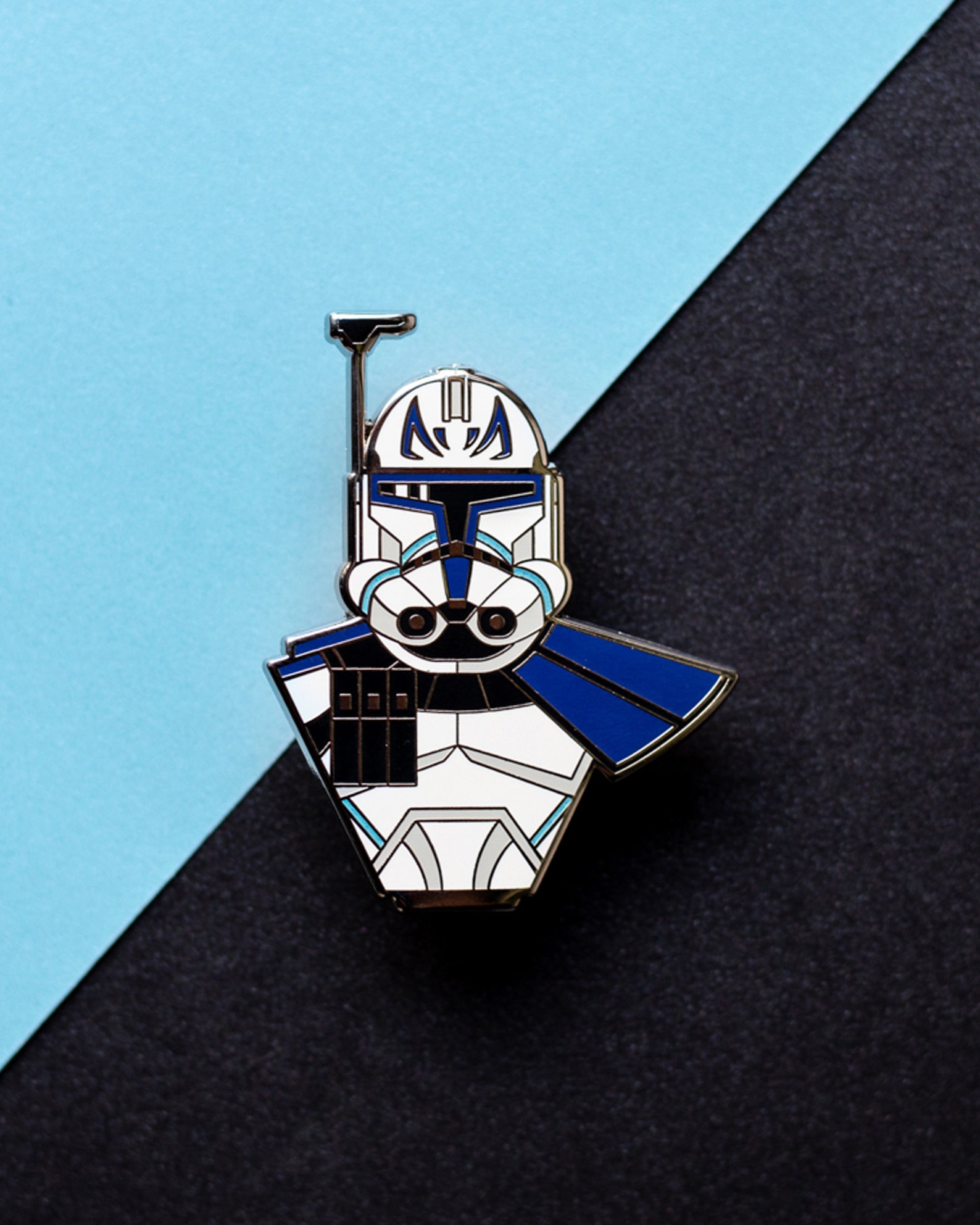 SW Captain Rex Bust Enamel Pin 1