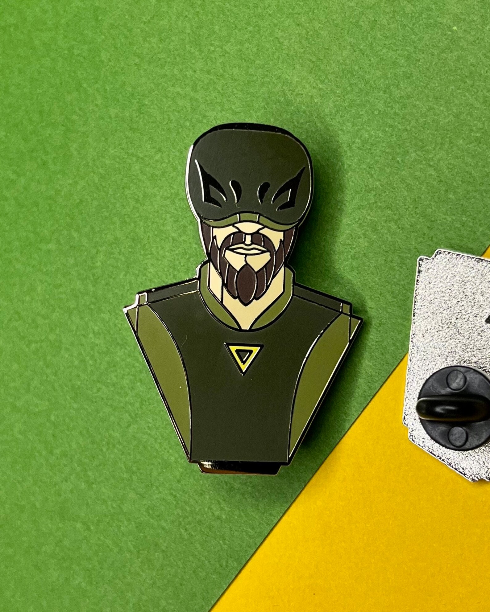 SWR Kanan Jarrus (Caleb Dume) Specter One Bust Enamel Pin 2