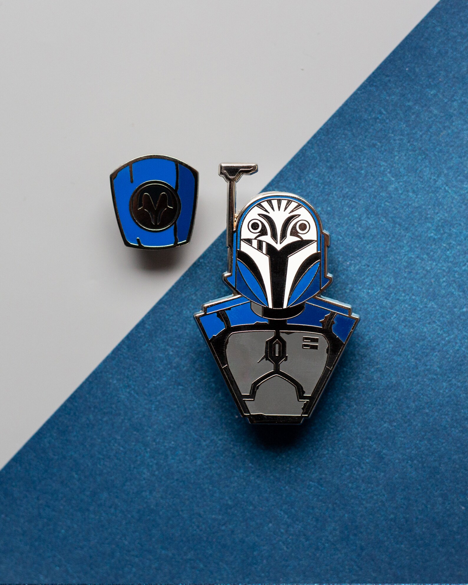 TM Bo-Katan Kryze The Heiress Enamel Pin Set 1