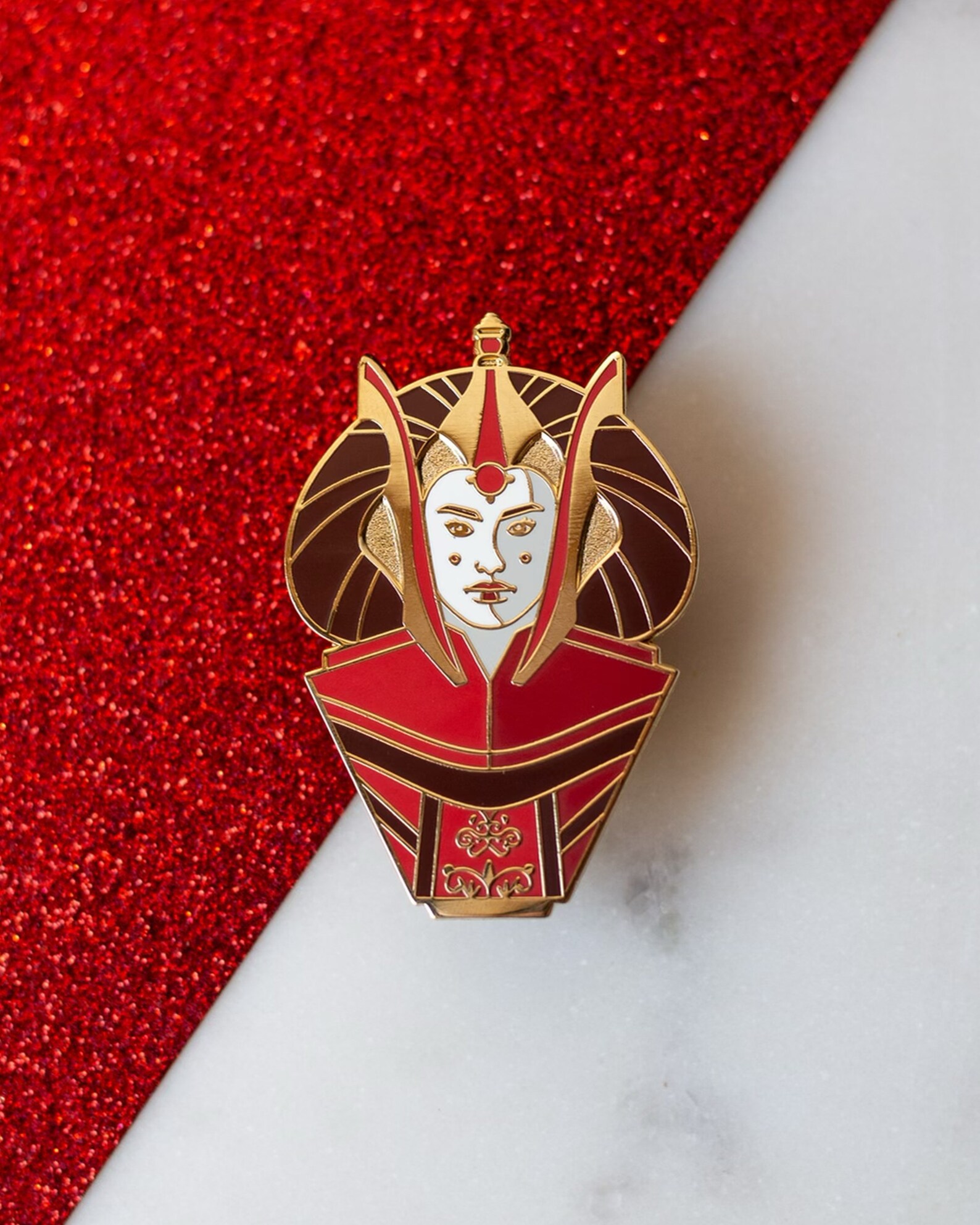 SW Queen Amidala Bust Enamel Character Pin 1