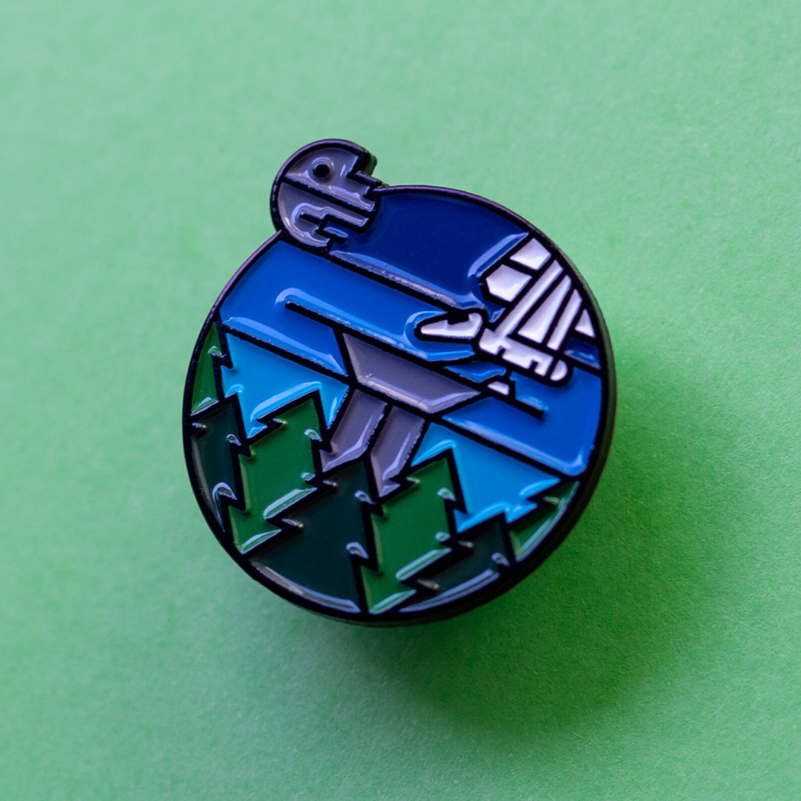 SW Forest Moon of Endor Icon Enamel Pin 2