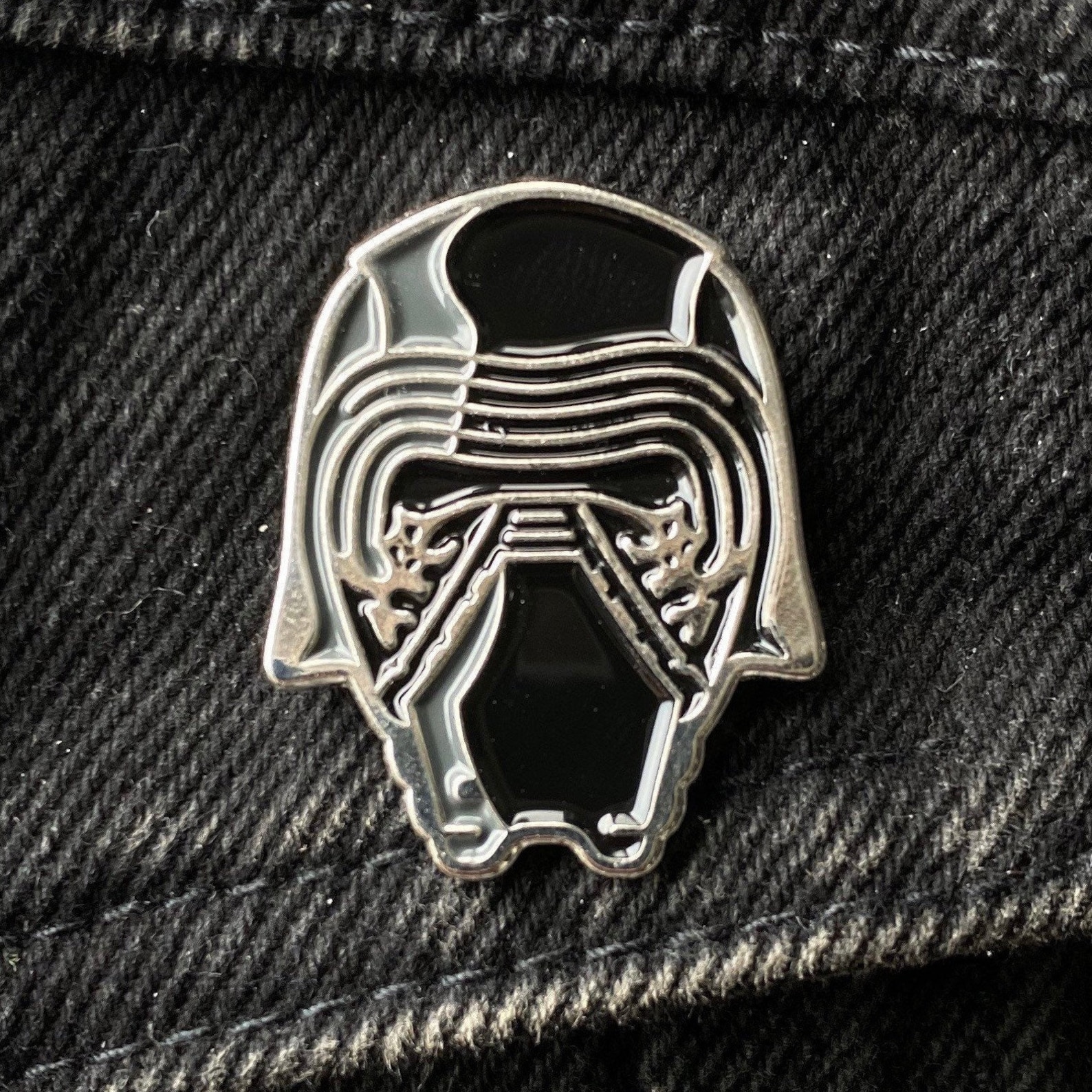 TFA Kylo Ren Helmet Soft Enamel Pin 3