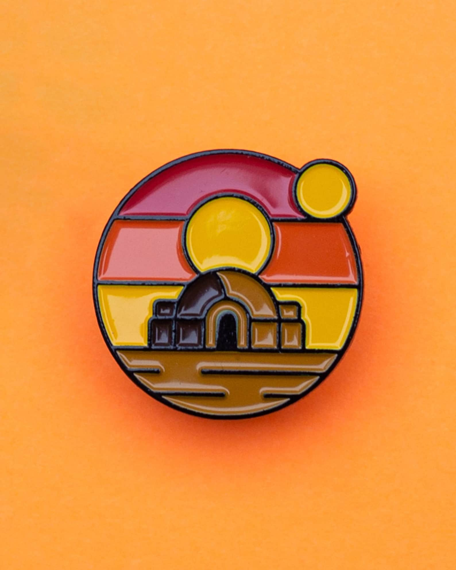 SW Twin Suns Icon Enamel Pin 2