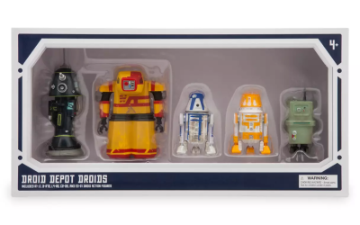 New Star Wars Galaxy's Edge Droid Depot Droids Figure Set available now!