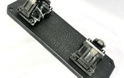 New Star Wars Galaxy's Edge Interactive Color Changing Lightsaber Hilt Display Stand available!