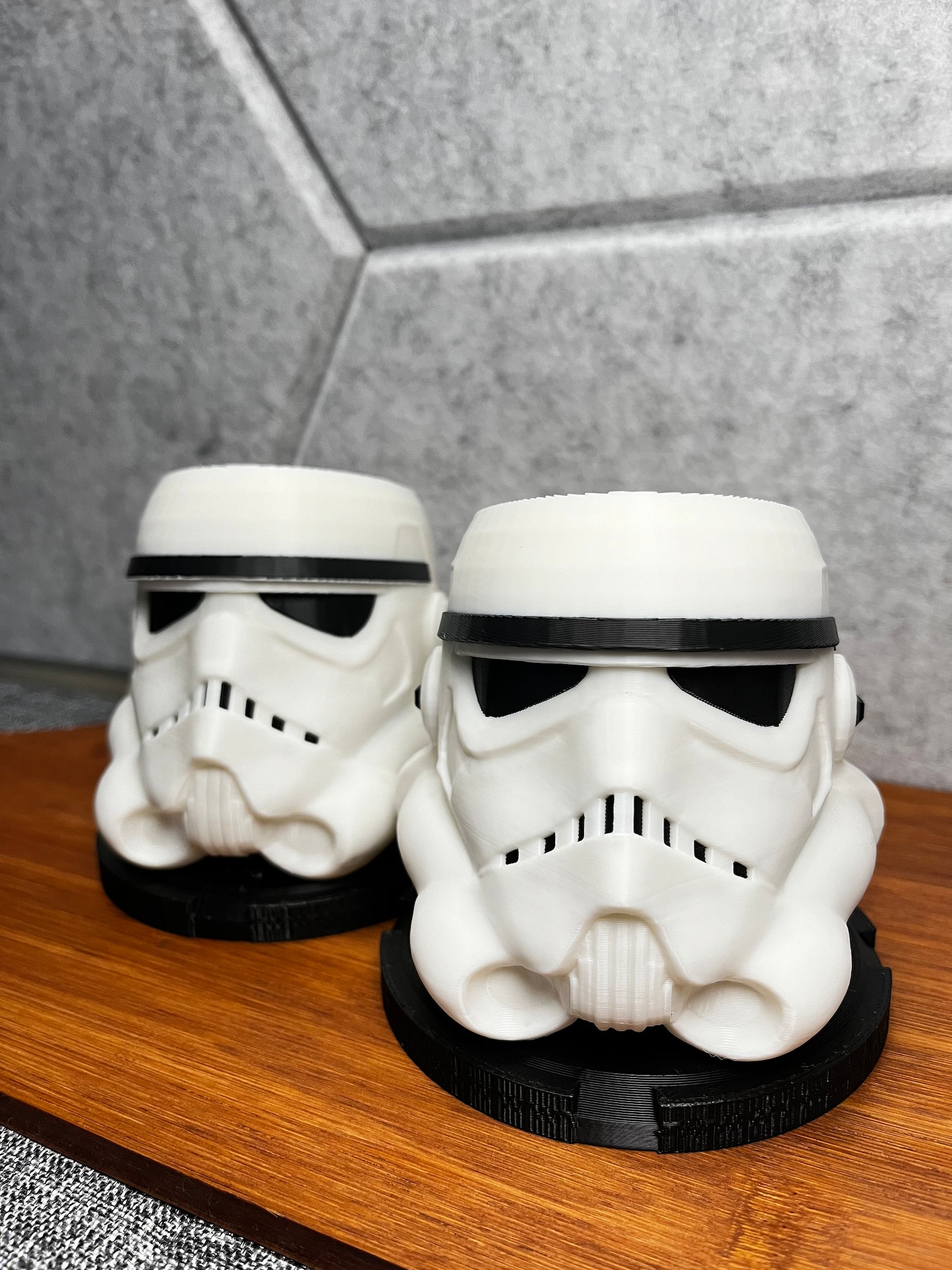 SW Stormtrooper Planter and Pencil Holder Desk Accessory 1