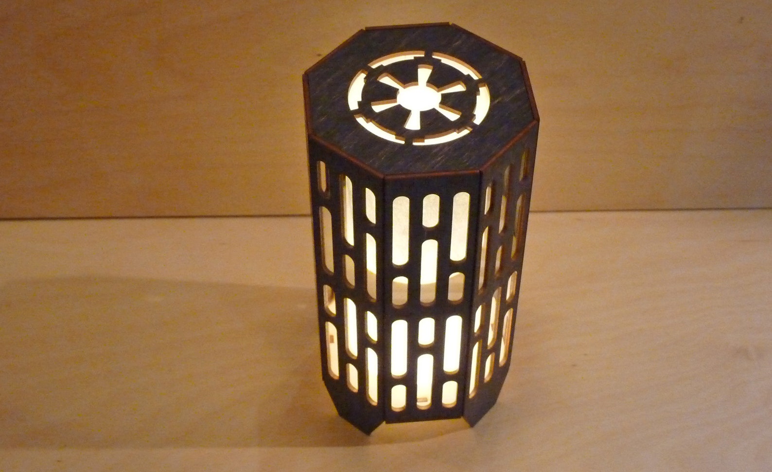 SW Shield Generator 8" Octagon Wooden Shoji Lamp 3