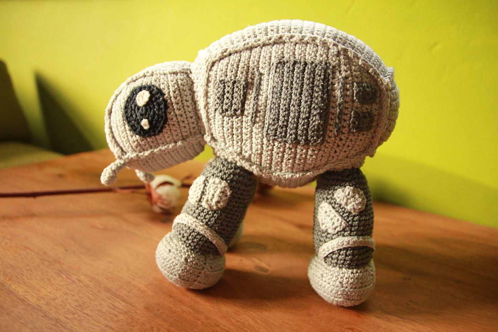 SW Imperial AT-AT Walker Crocheted Handmade Toy 3