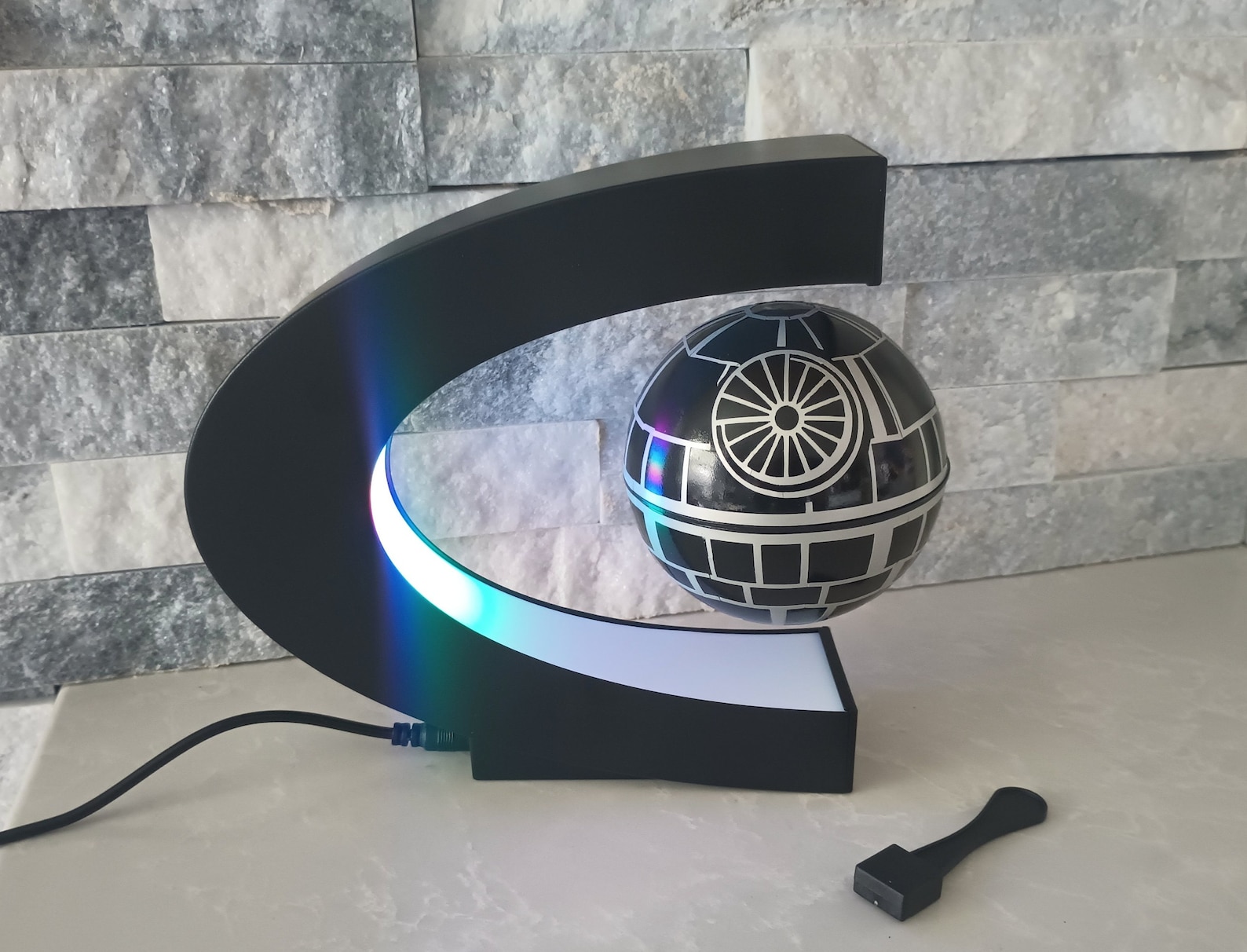 SW Levitating Death Star Sith Lord Desk Lamp 1