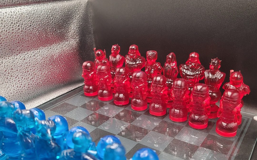 New Star Wars Light and Dark Side Character Chess Set available now!