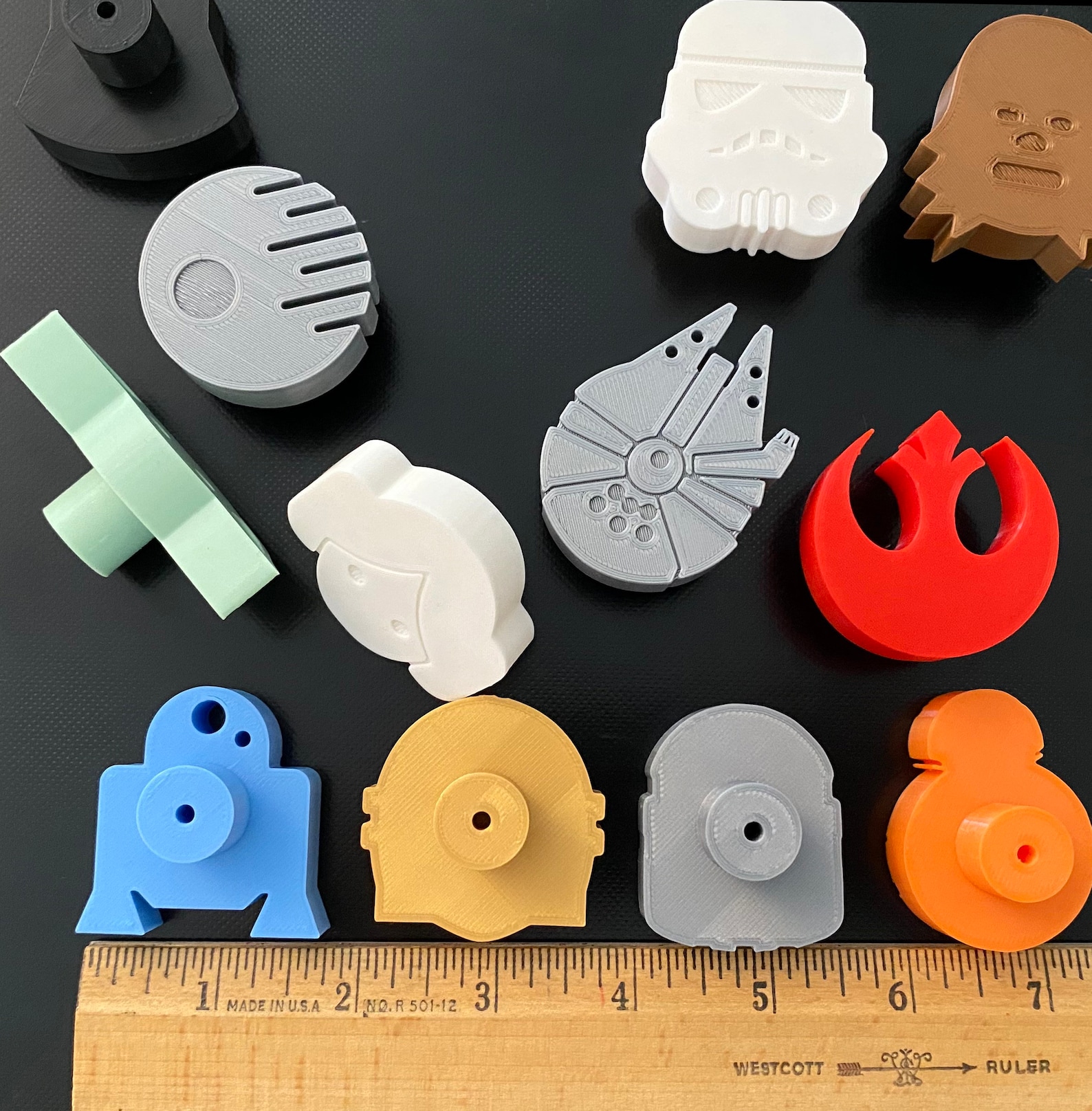 SW Dresser Drawer Character Knobs Set 3