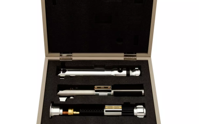 New Star Wars The Clone Wars Lightsaber Hilt Limited Edition Set available now!